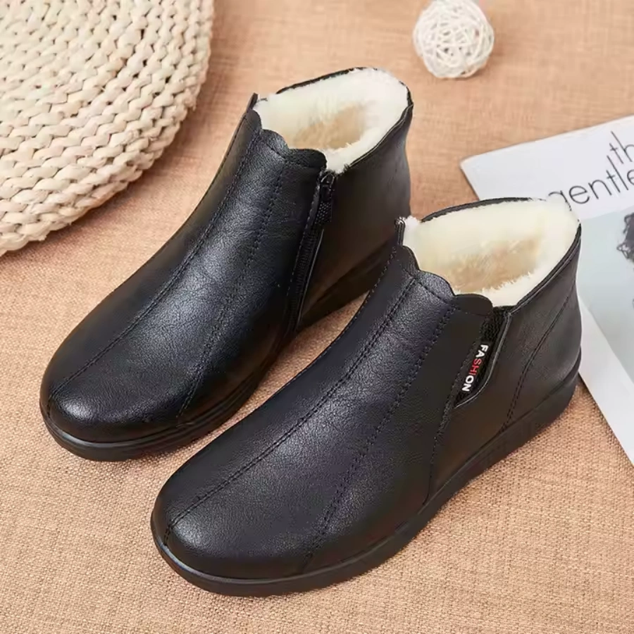 Non slip Boots 1