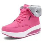 A pink lace-up winter boot with a white platform sole and gray faux fur ankle lining, available for OEM/ODM customization—Factory Wholesale Custom Winter Waterproof Women's Snow Boots Outdoor Warm Cotton Shoes.