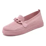 Spring Shoes for Women: Light pink slip-on loafers featuring a knit texture, chain detail on the upper, and a rubber sole—offered with OEM/ODM customization options.