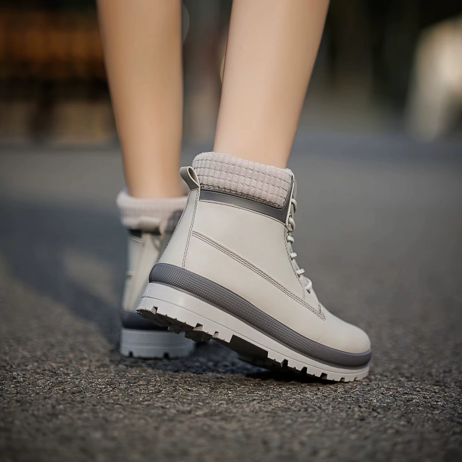 Winter Snow White Boots