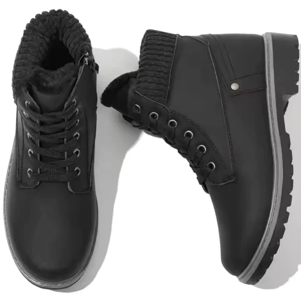 A pair of 2025 Light Weight Warm Ankle Boots for men and women, featuring textured soles and padded ribbed collars, shown from top and side view—perfect for winter, mountain snow use, or wholesale OEM/ODM customization.